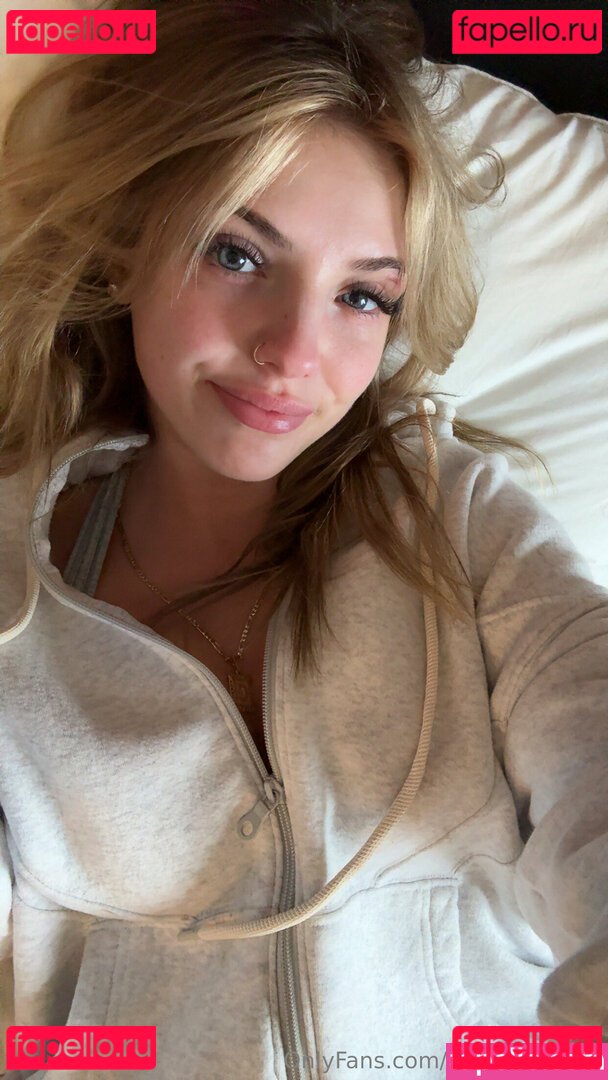 chloeessecret / mariessecrett1 Onlyfans Photo Gallery 