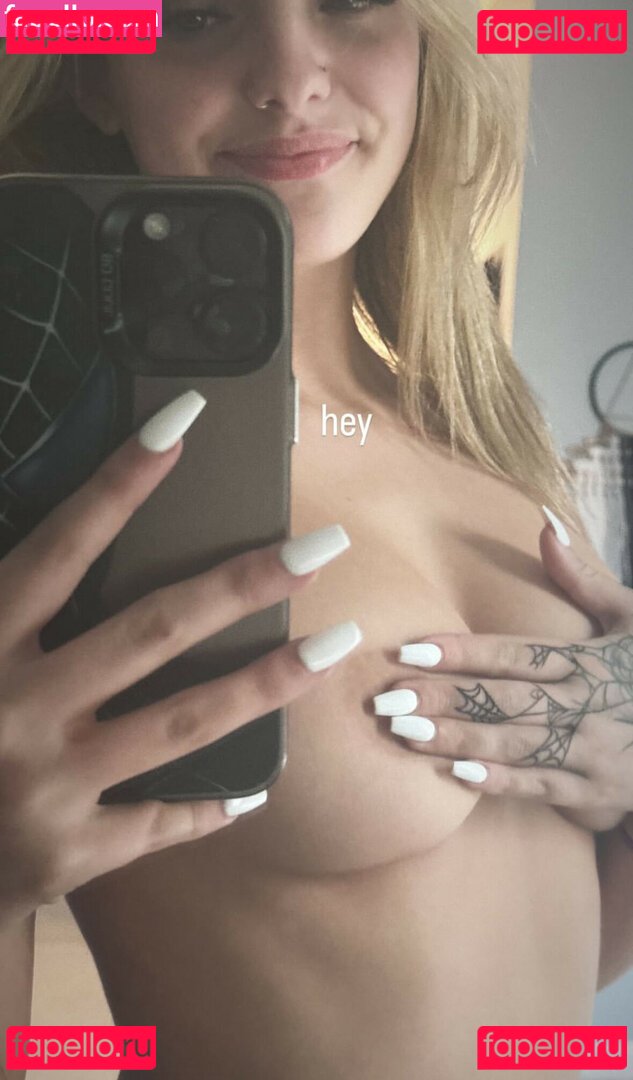 chloeessecret / mariessecrett1 Onlyfans Photo Gallery 