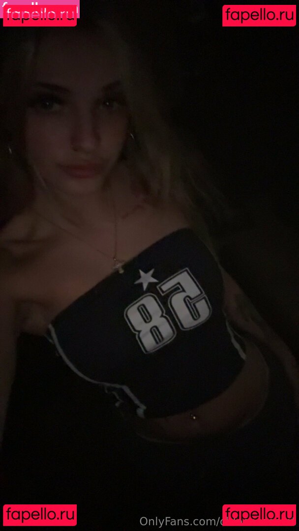 chloeessecret / mariessecrett1 Onlyfans Photo Gallery 