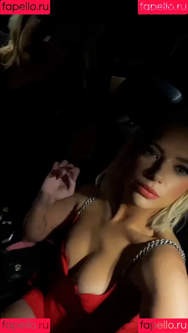 Ashley Benson Onlyfans Photo Gallery 