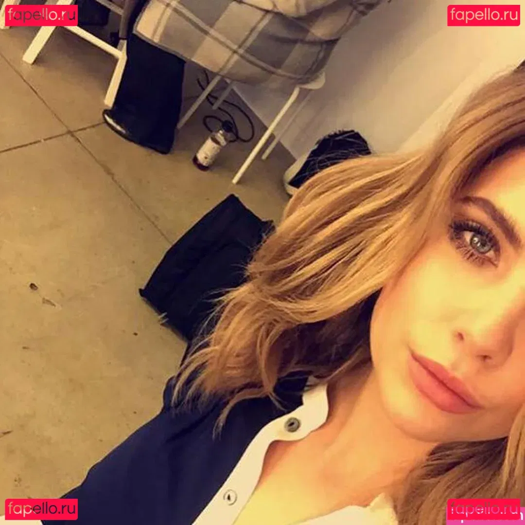 Ashley Benson Onlyfans Photo Gallery 