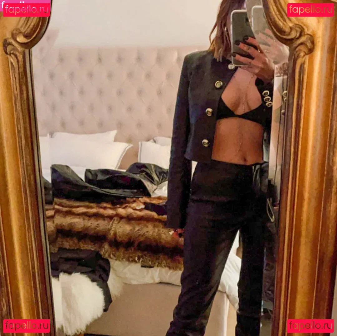 Ashley Benson Onlyfans Photo Gallery 