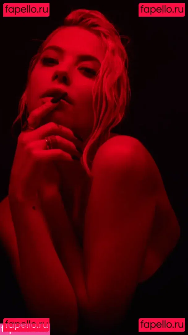 Ashley Benson Onlyfans Photo Gallery 