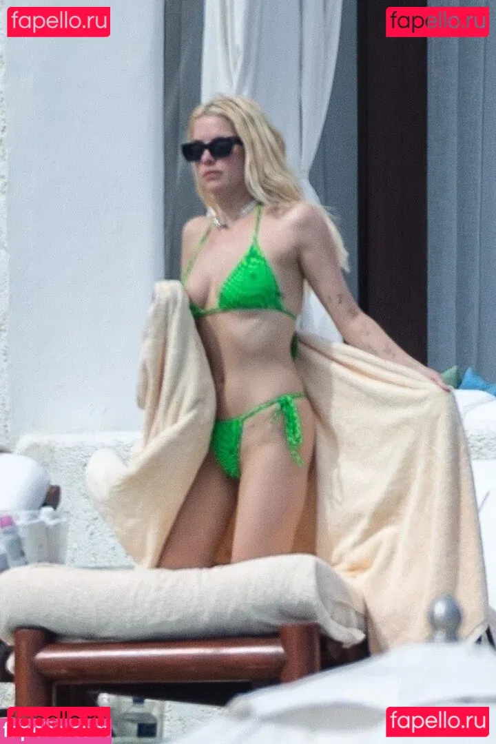 Ashley Benson Onlyfans Photo Gallery 