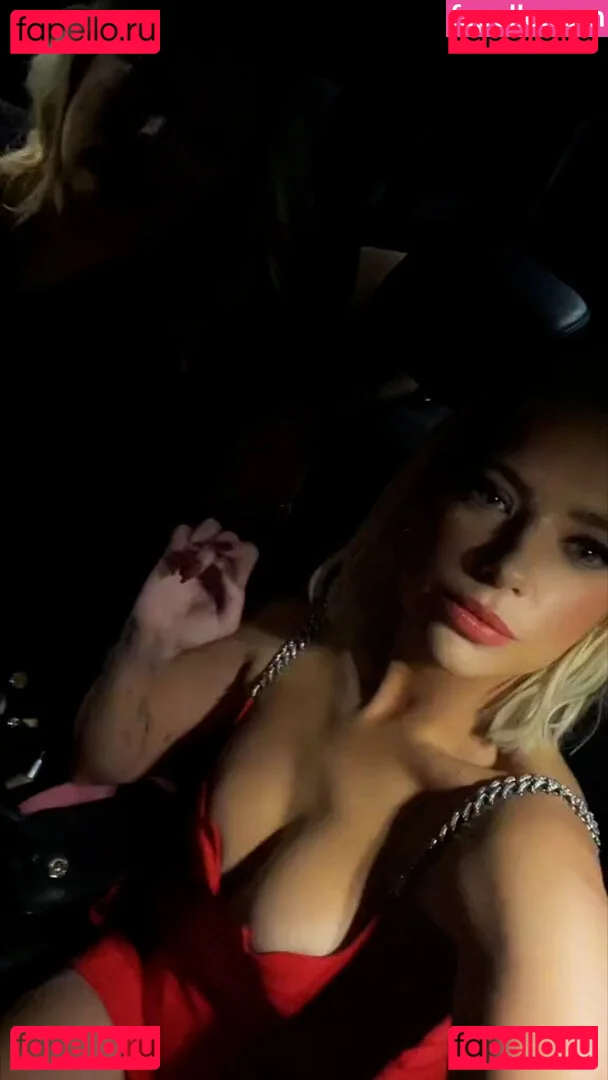Ashley Benson Onlyfans Photo Gallery 