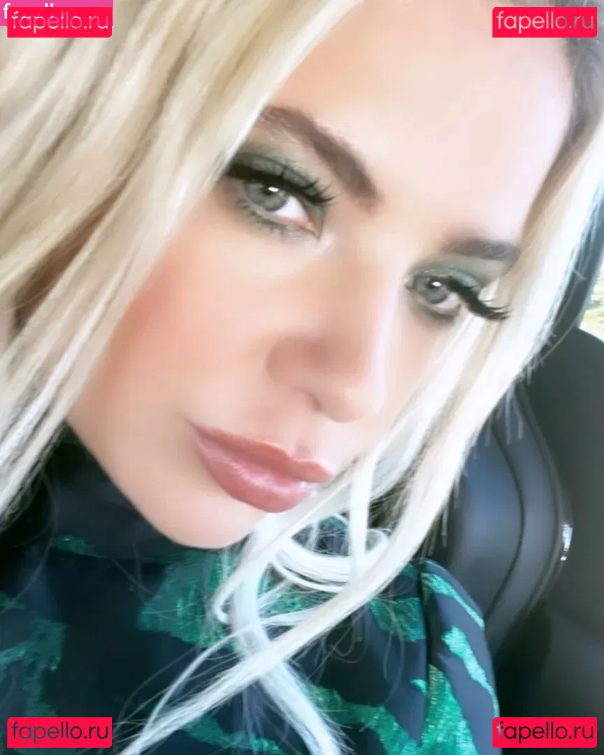 Ashley Benson Onlyfans Photo Gallery 