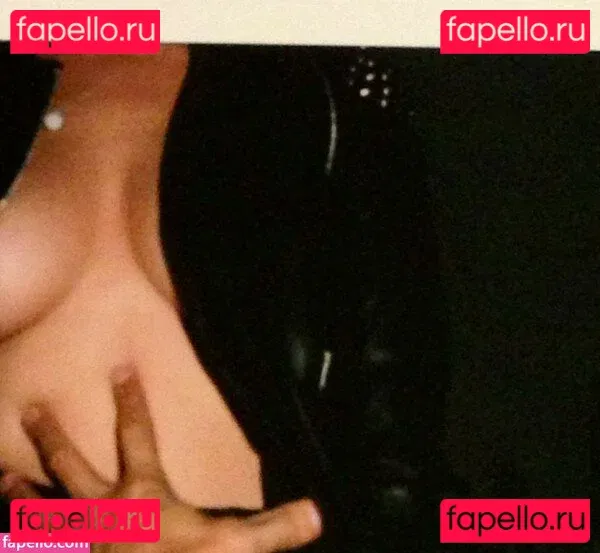 Ashley Benson Onlyfans Photo Gallery 