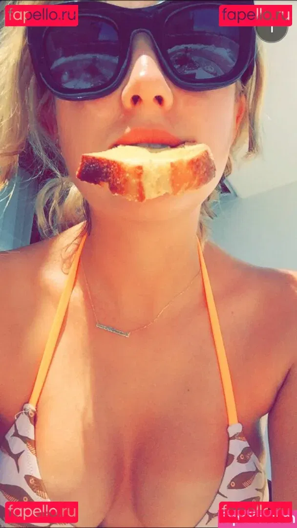 Ashley Benson Onlyfans Photo Gallery 