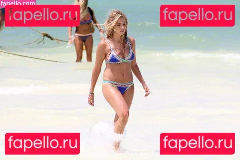 Ashley Benson Onlyfans Photo Gallery 