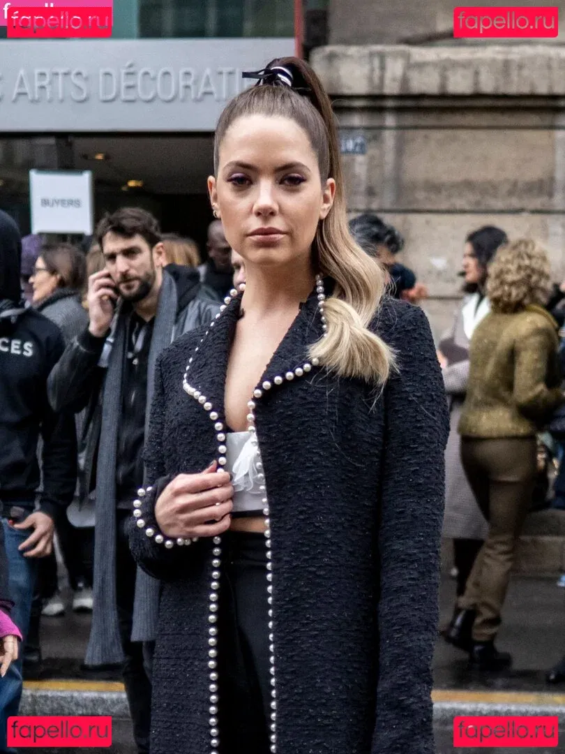 Ashley Benson Onlyfans Photo Gallery 