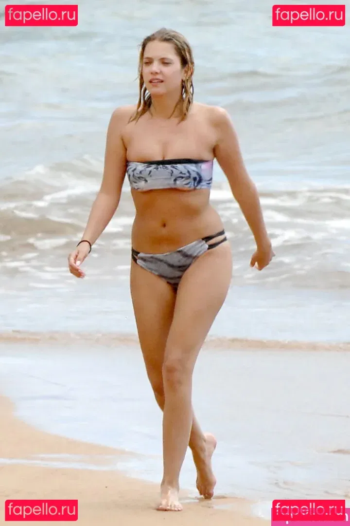 Ashley Benson Onlyfans Photo Gallery 