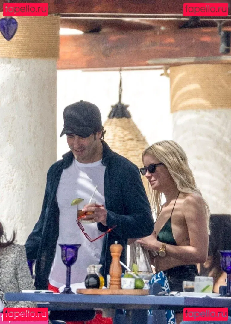 Ashley Benson Onlyfans Photo Gallery 