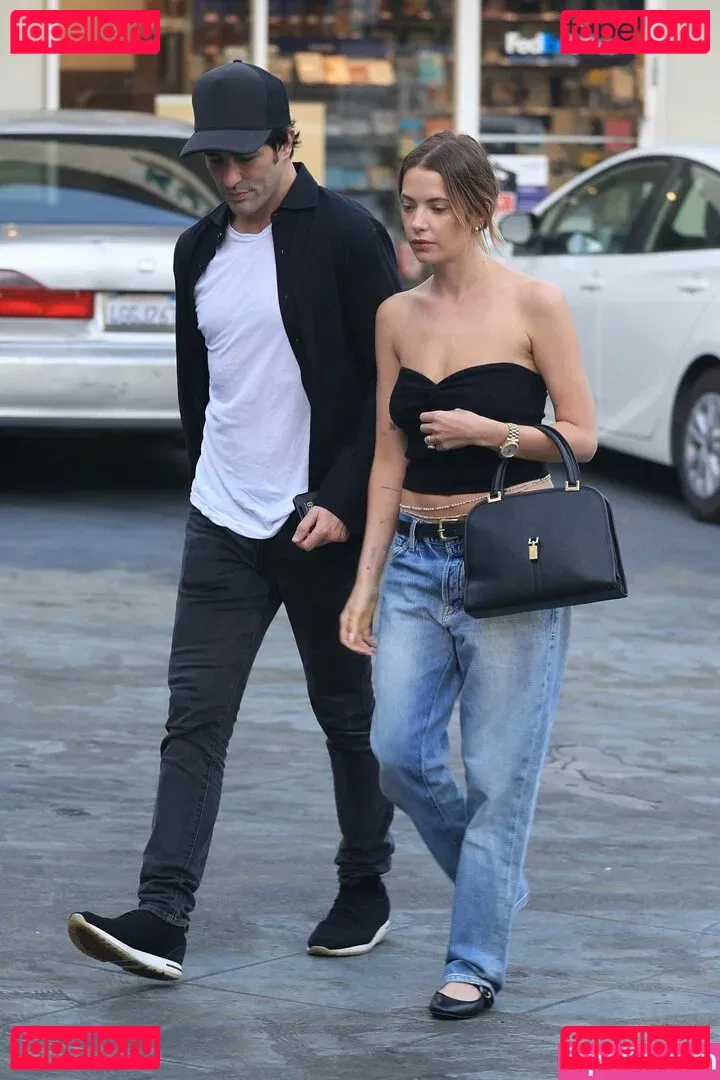 Ashley Benson Onlyfans Photo Gallery 