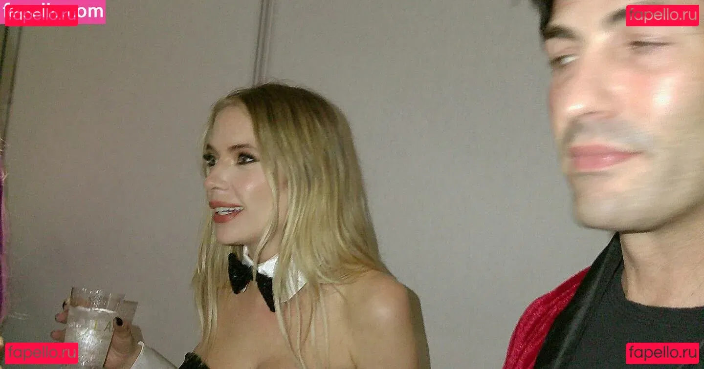 Ashley Benson Onlyfans Photo Gallery 