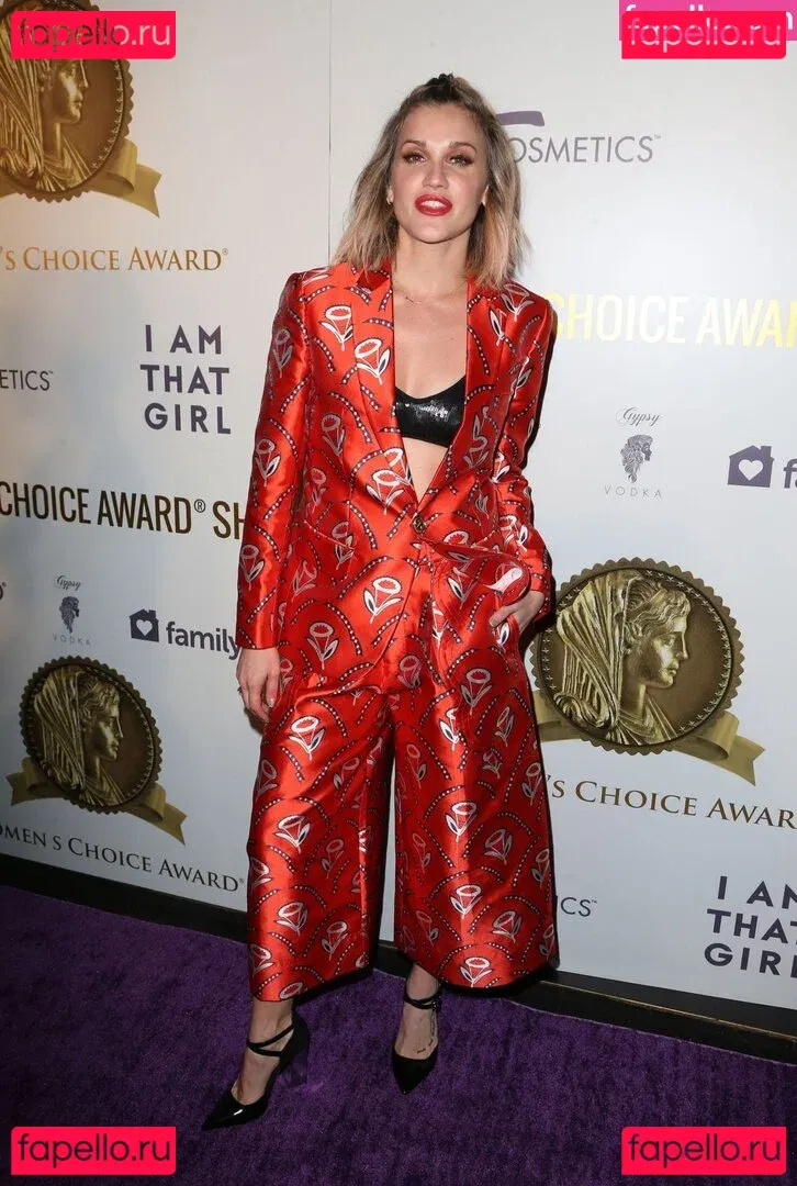 Ashley Benson Onlyfans Photo Gallery 