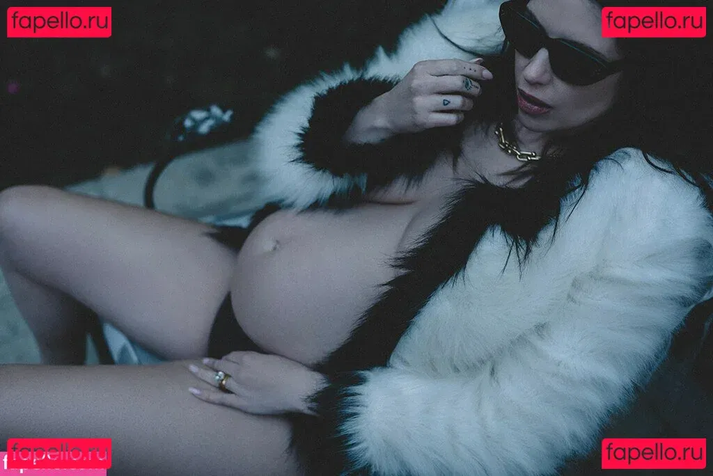 Ashley Benson Onlyfans Photo Gallery 