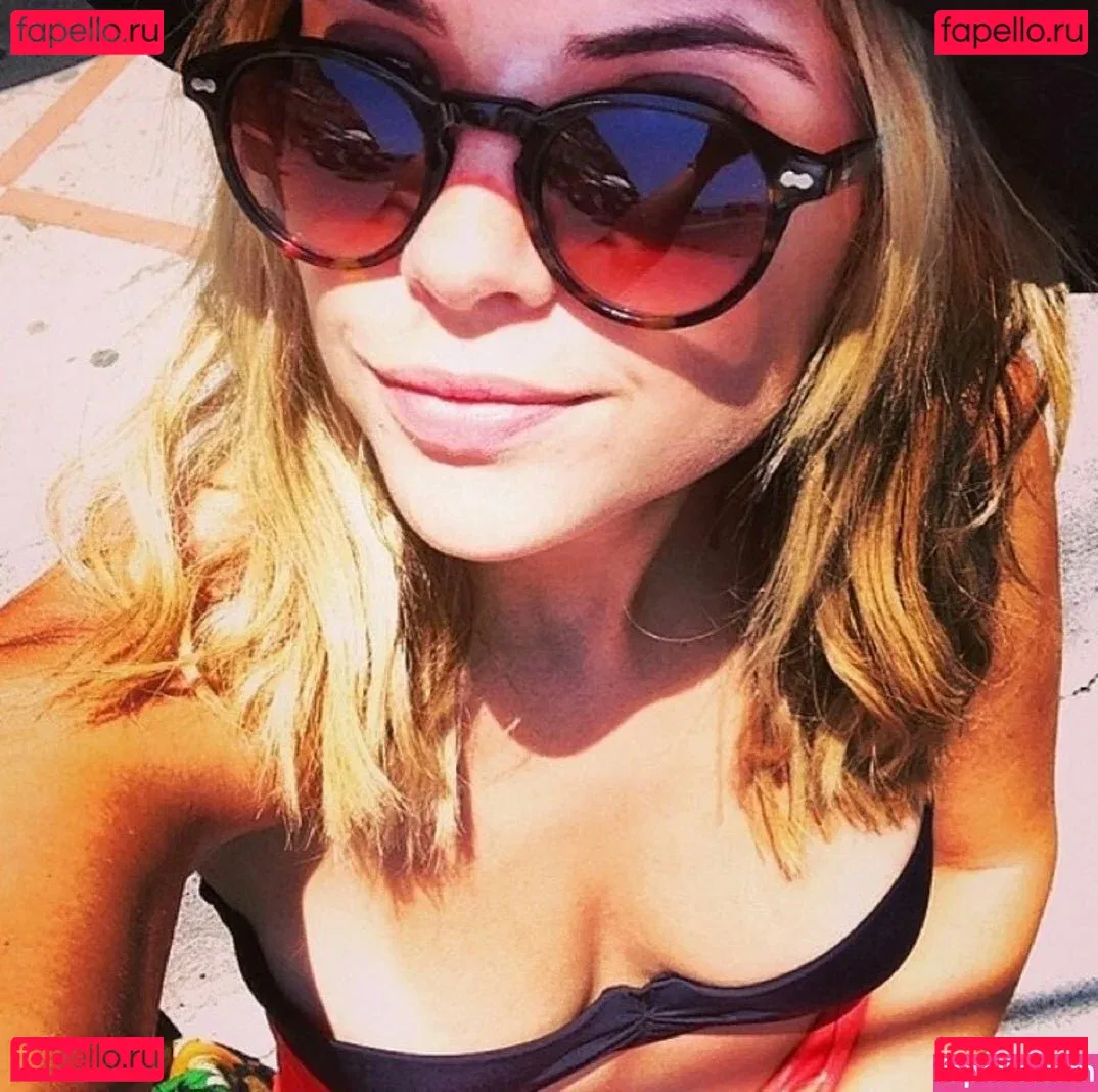 Ashley Benson Onlyfans Photo Gallery 