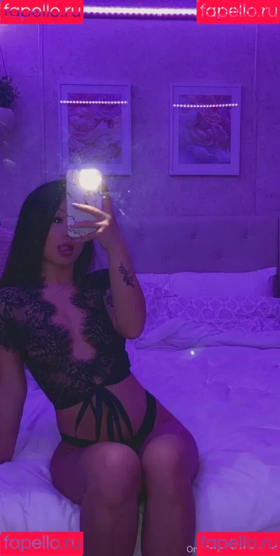 alyvxox2 Onlyfans Photo Gallery 