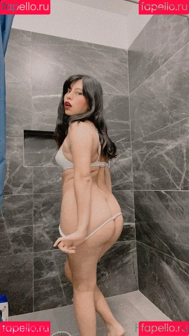 helloaliza Onlyfans Photo Gallery 