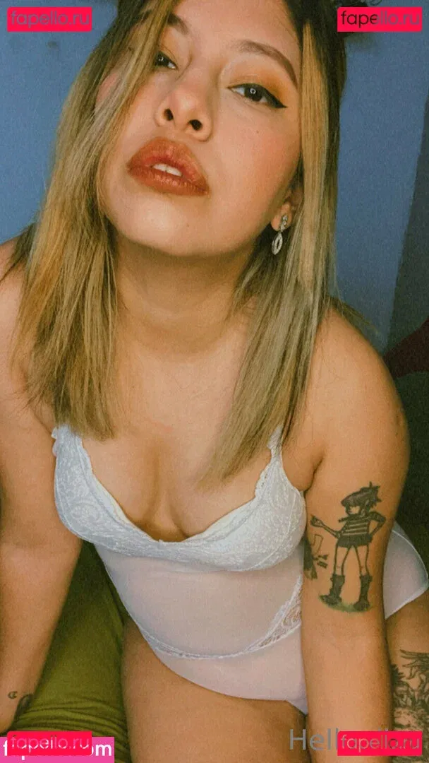 helloaliza Onlyfans Photo Gallery 