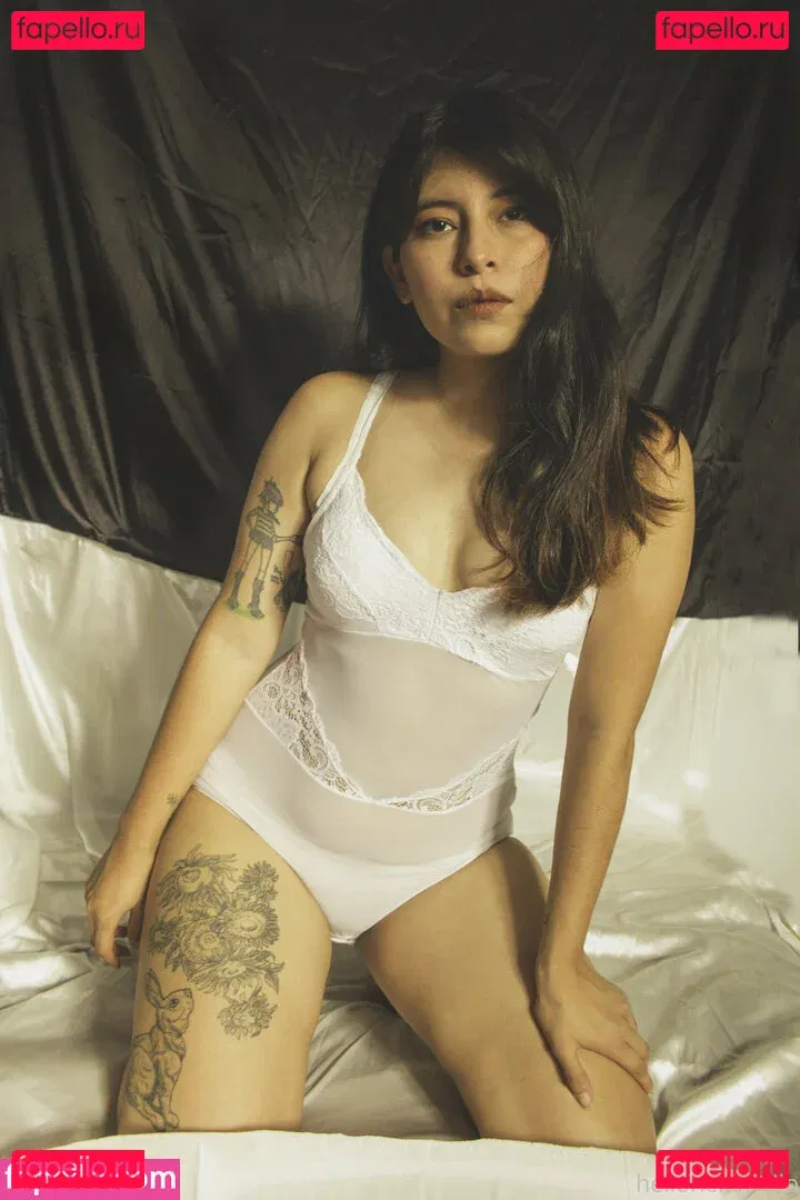 helloaliza Onlyfans Photo Gallery 