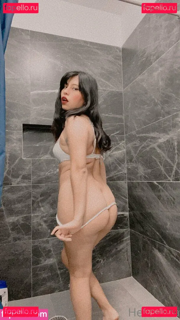 helloaliza Onlyfans Photo Gallery 