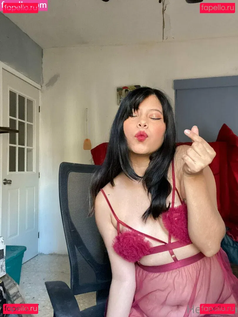 helloaliza Onlyfans Photo Gallery 