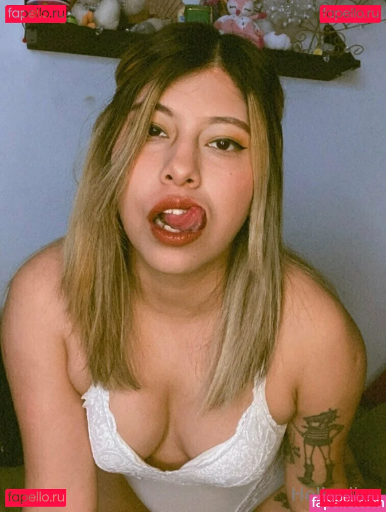 helloaliza Onlyfans Photo Gallery 