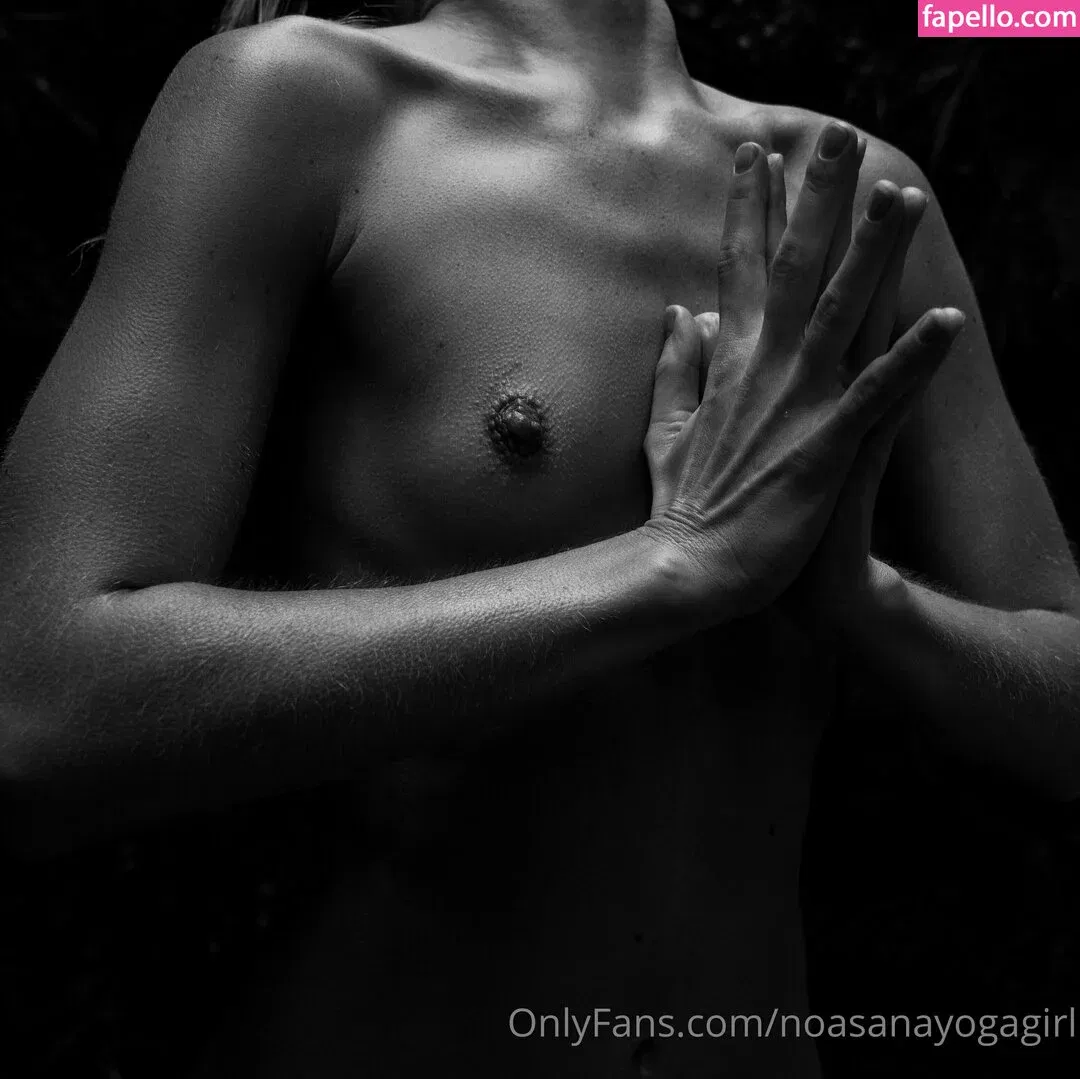 noasanayogagirl Onlyfans Photo Gallery 