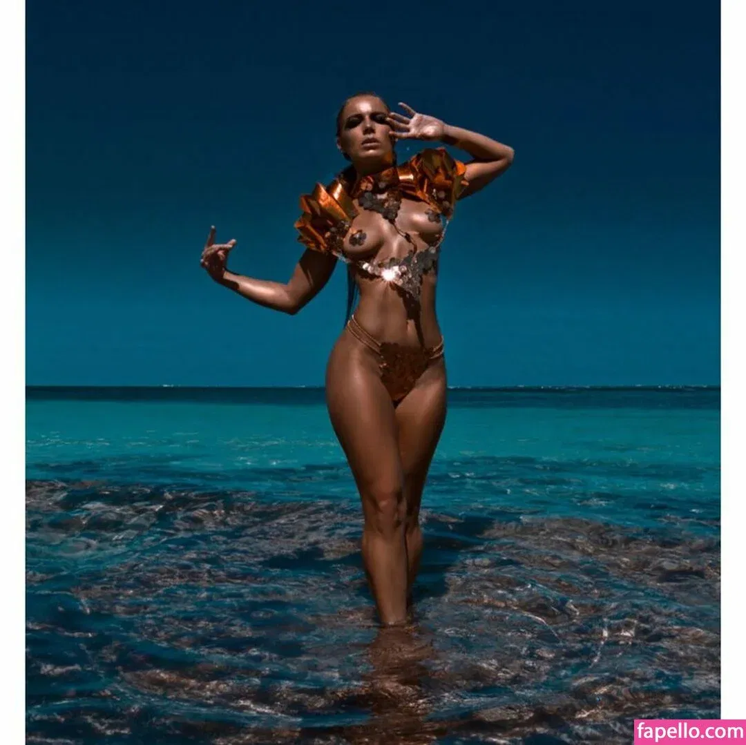 Manu Neme Onlyfans Photo Gallery 