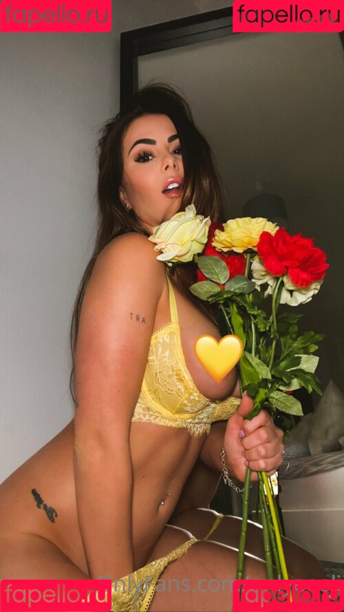 Eli Olivé Onlyfans Photo Gallery 