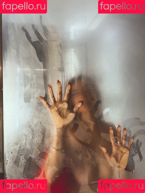 Eli Olivé Onlyfans Photo Gallery 