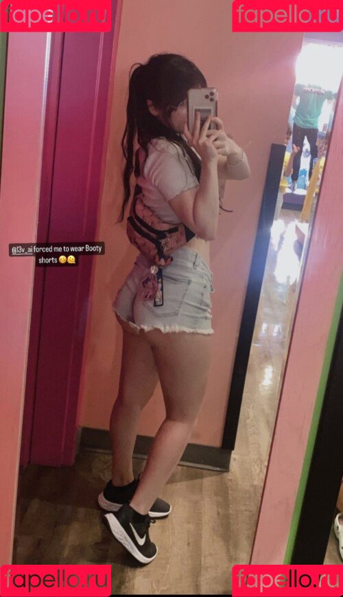 HimeAhri Onlyfans Photo Gallery 