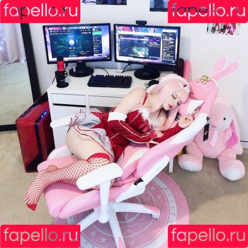 HimeAhri Onlyfans Photo Gallery 