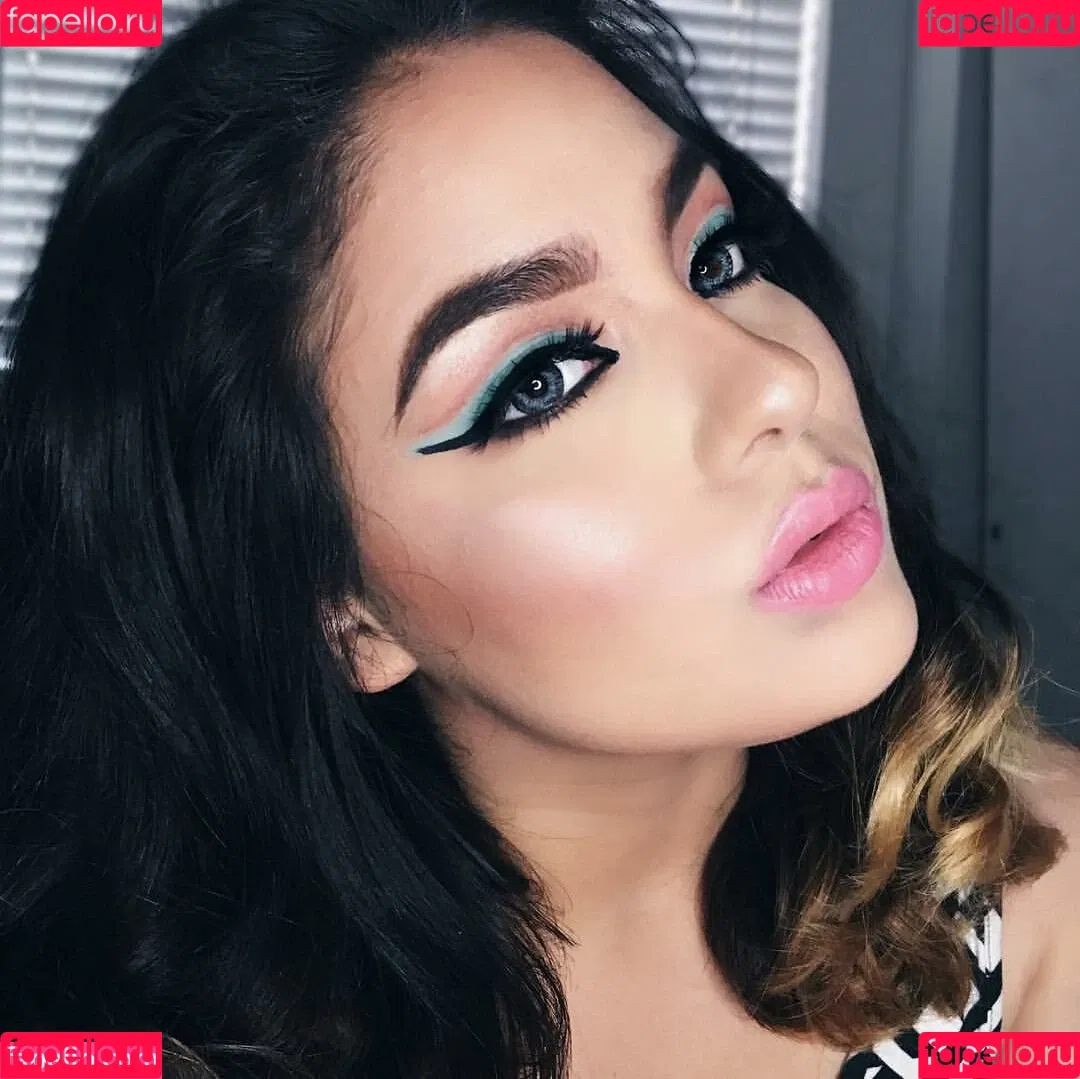 Esmeralda Quintero Onlyfans Photo Gallery 