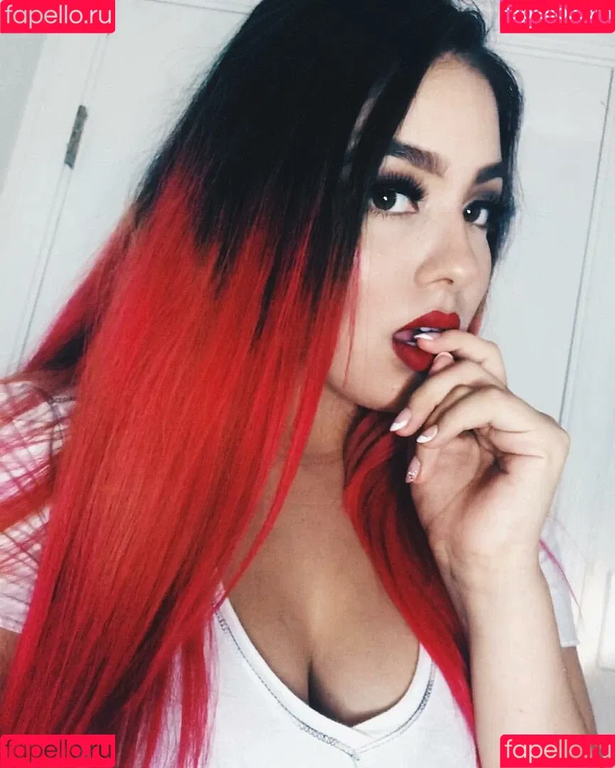 Esmeralda Quintero Onlyfans Photo Gallery 