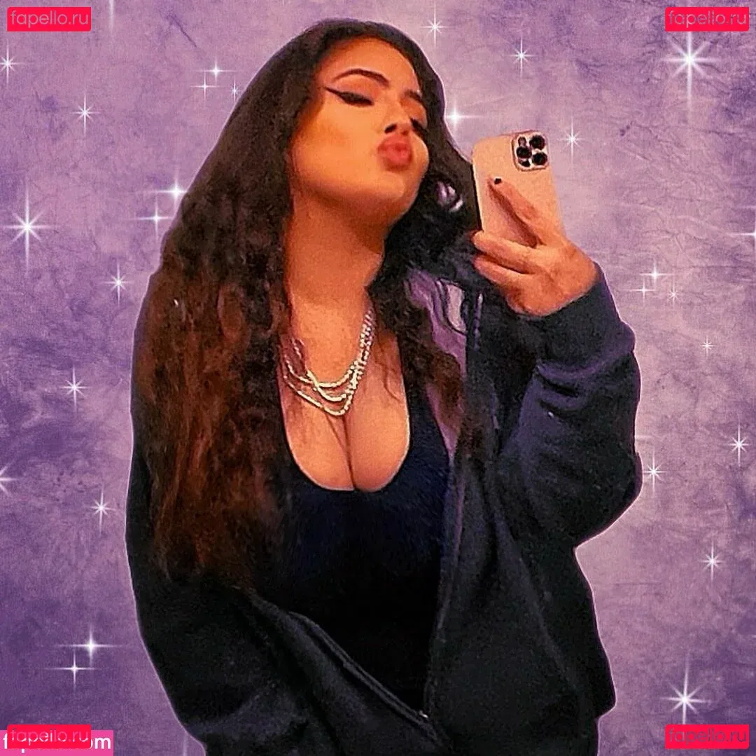 Esmeralda Quintero Onlyfans Photo Gallery 