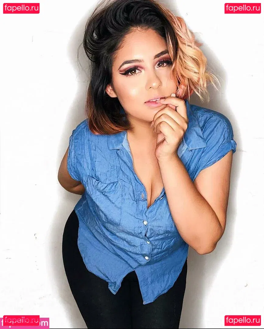 Esmeralda Quintero Onlyfans Photo Gallery 