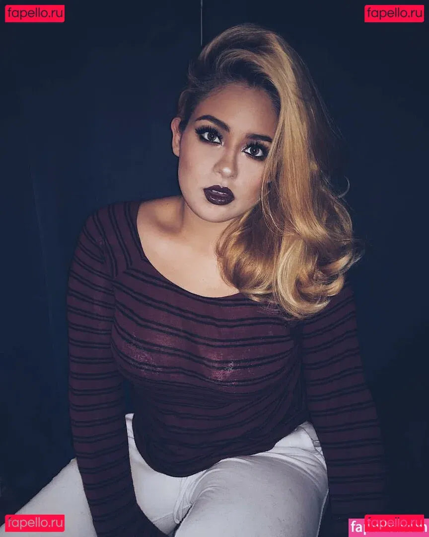 Esmeralda Quintero Onlyfans Photo Gallery 