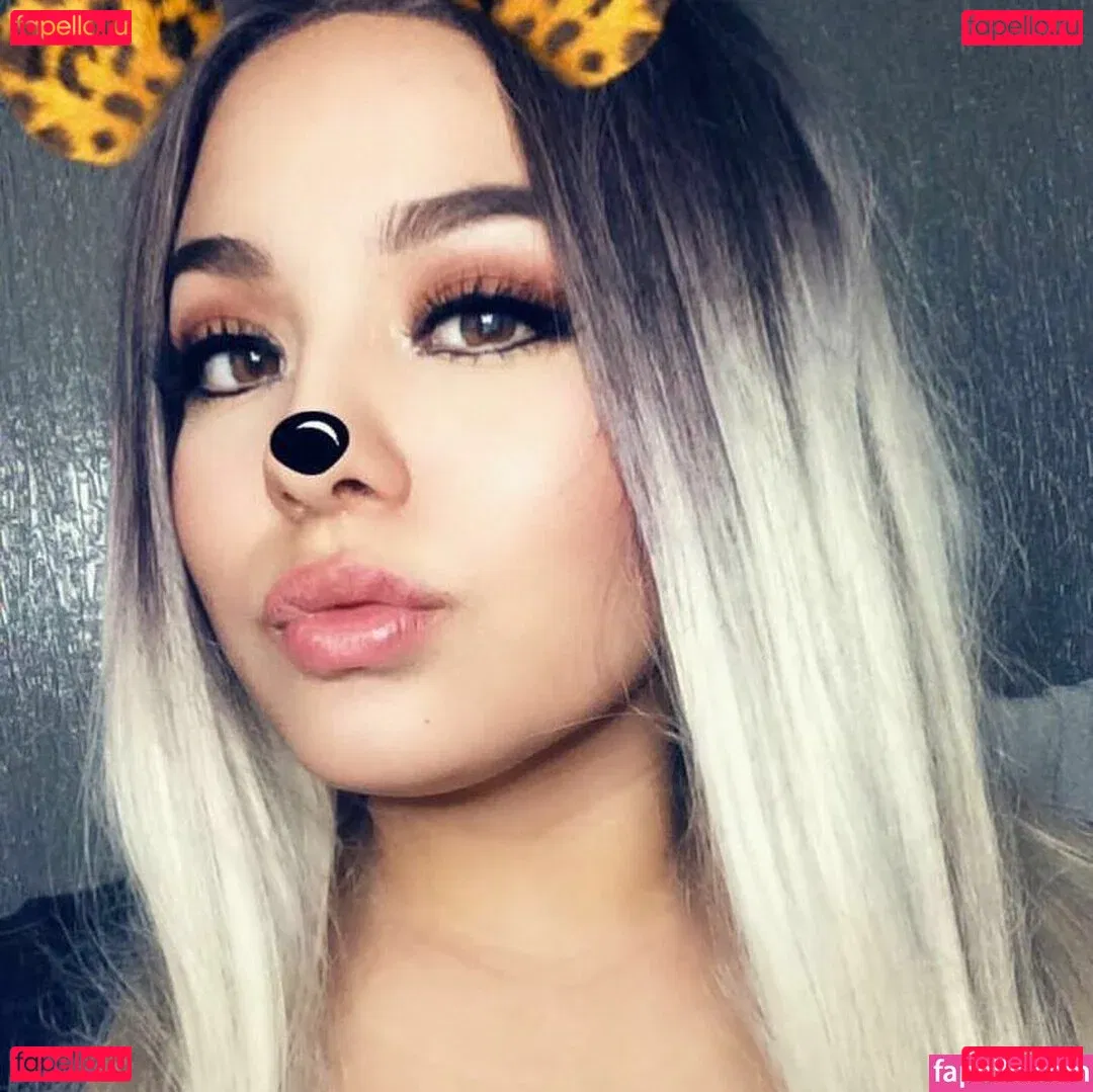 Esmeralda Quintero Onlyfans Photo Gallery 