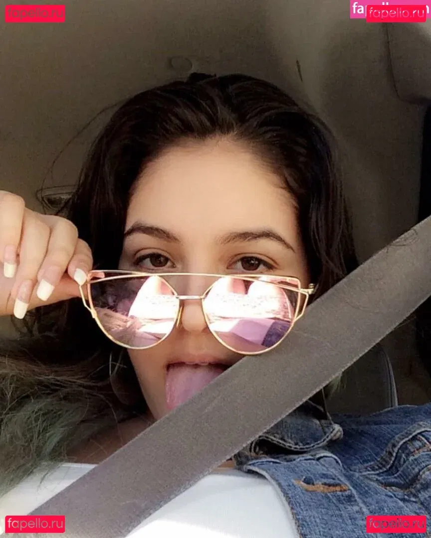 Esmeralda Quintero Onlyfans Photo Gallery 