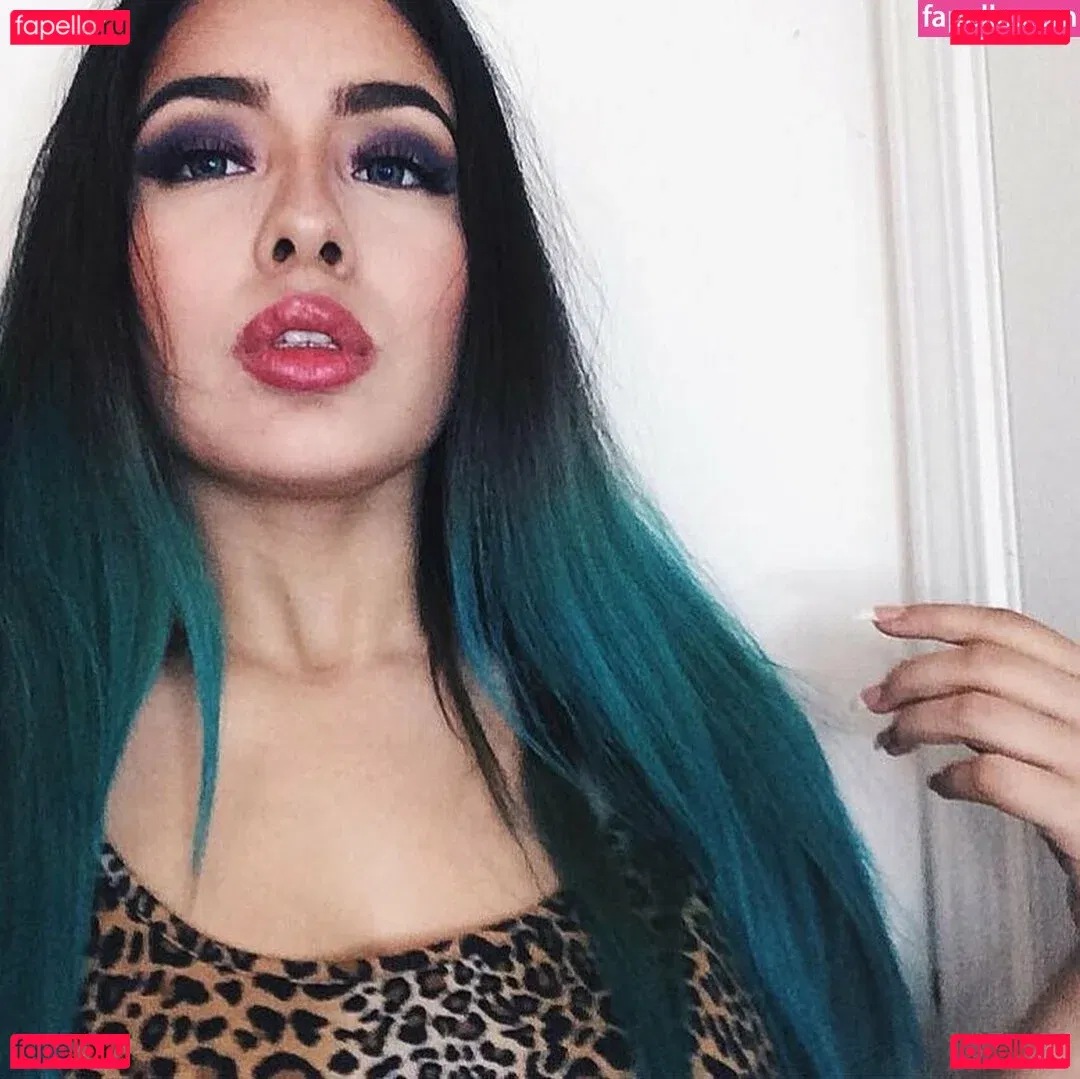 Esmeralda Quintero Onlyfans Photo Gallery 