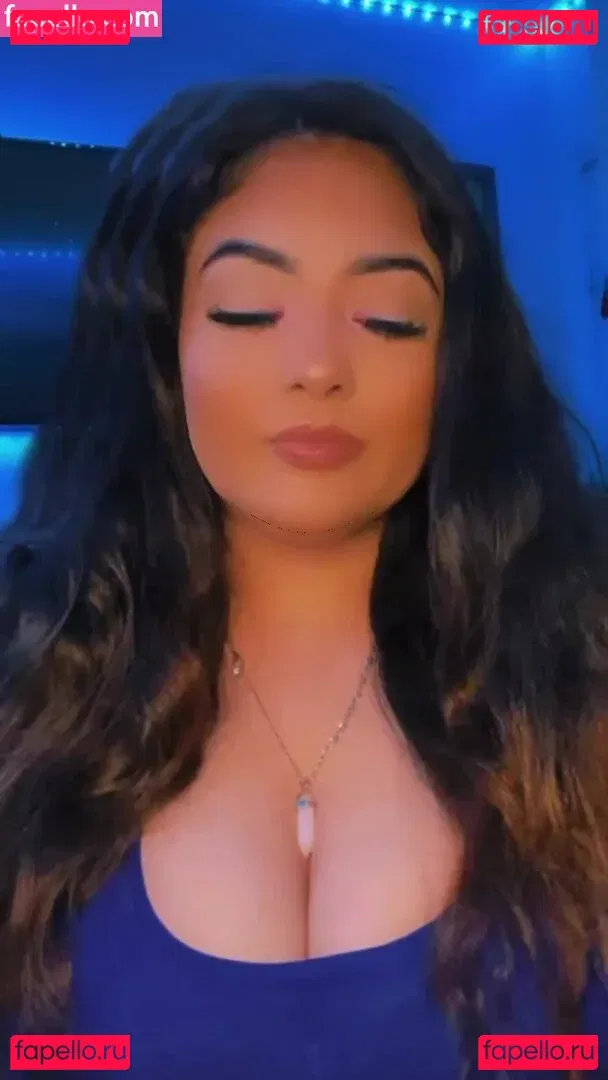 Esmeralda Quintero Onlyfans Photo Gallery 