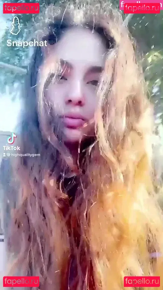 Esmeralda Quintero Onlyfans Photo Gallery 