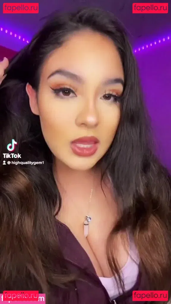 Esmeralda Quintero Onlyfans Photo Gallery 