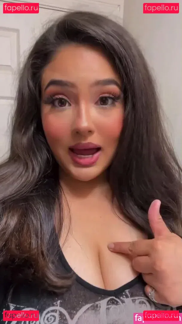 Esmeralda Quintero Onlyfans Photo Gallery 