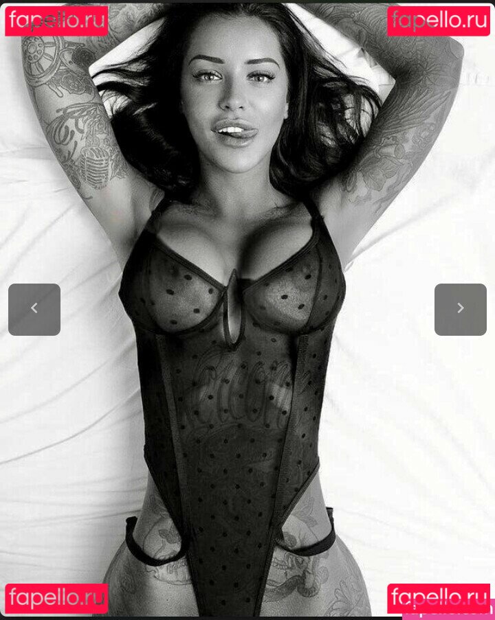 Laurence Bedard / Lolobe4 Onlyfans Photo Gallery 