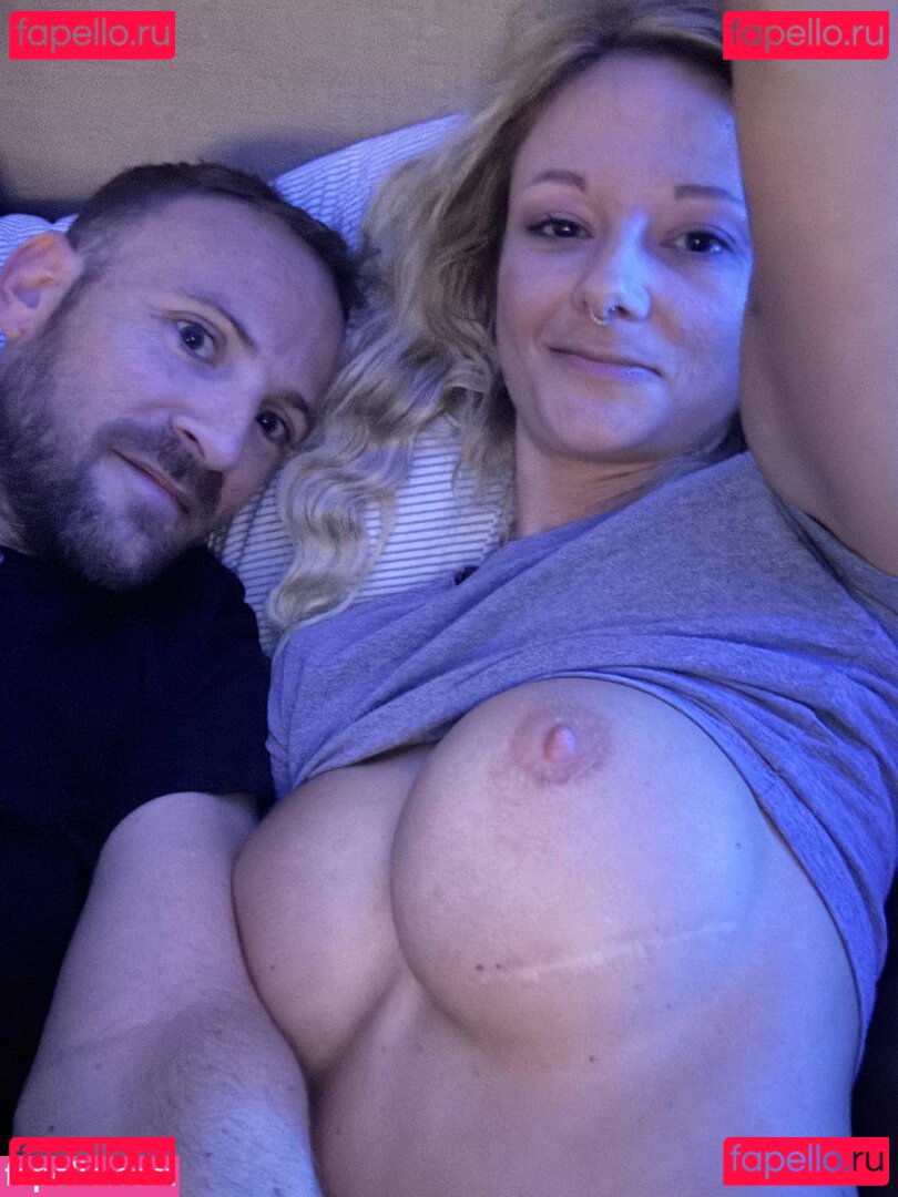 chilimil / therealchilli Onlyfans Photo Gallery 