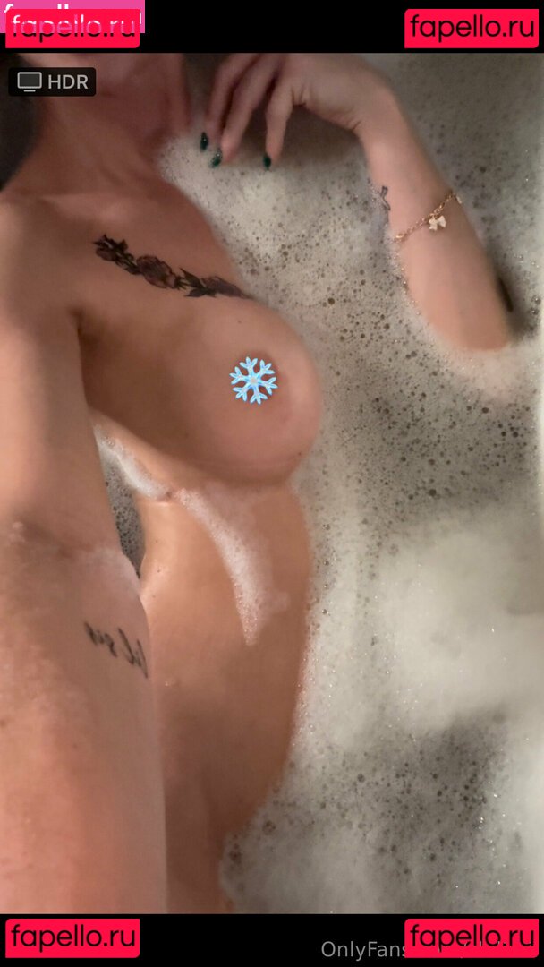 chilimil / therealchilli Onlyfans Photo Gallery 