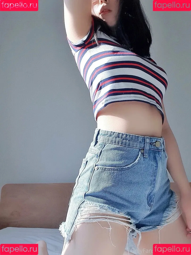blubare Onlyfans Photo Gallery 